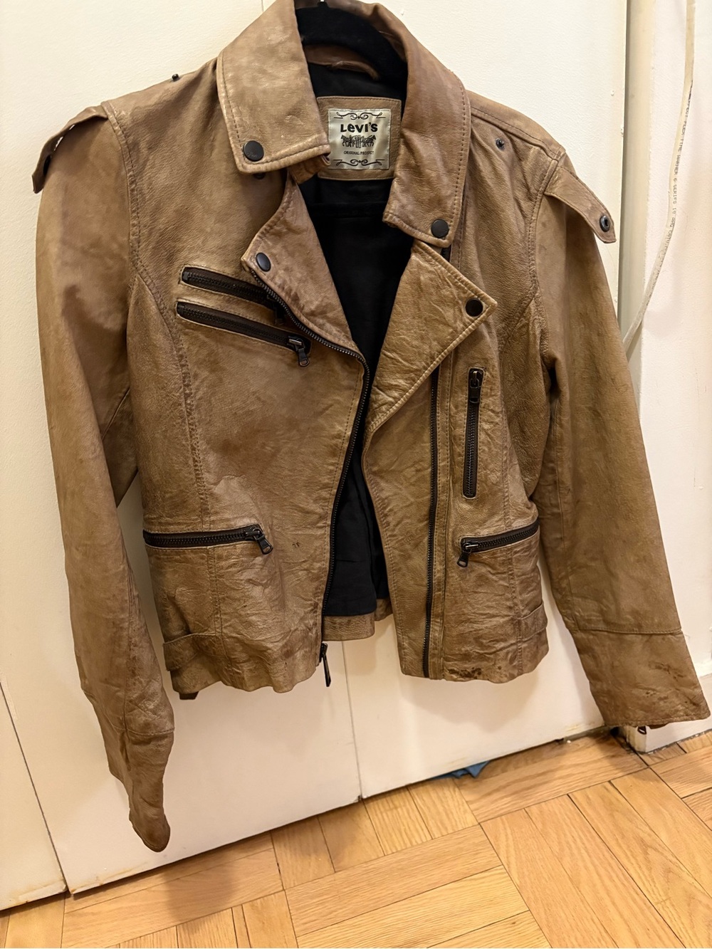 Levi's Tan Brown Leather Jacket with Black Lining